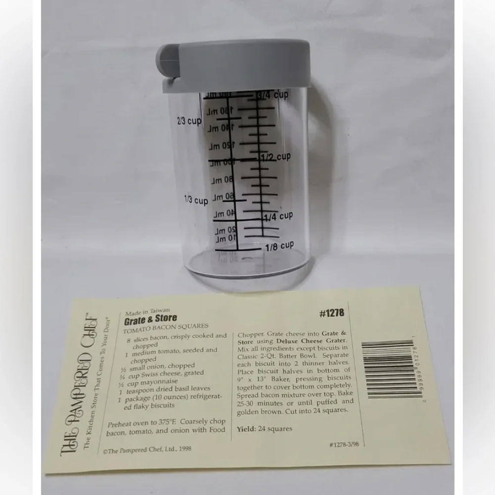 Pampered Chef The Grate Container Measuring Cup and Dispenser - Item #1278